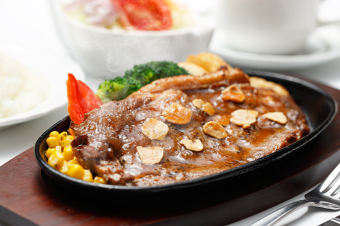 ステーキセット(土・日・祝 限定メニュー)